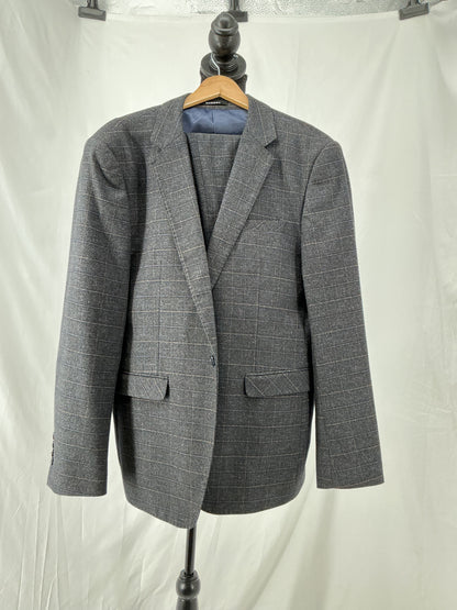 Grey Cherkered Blazer Size M
