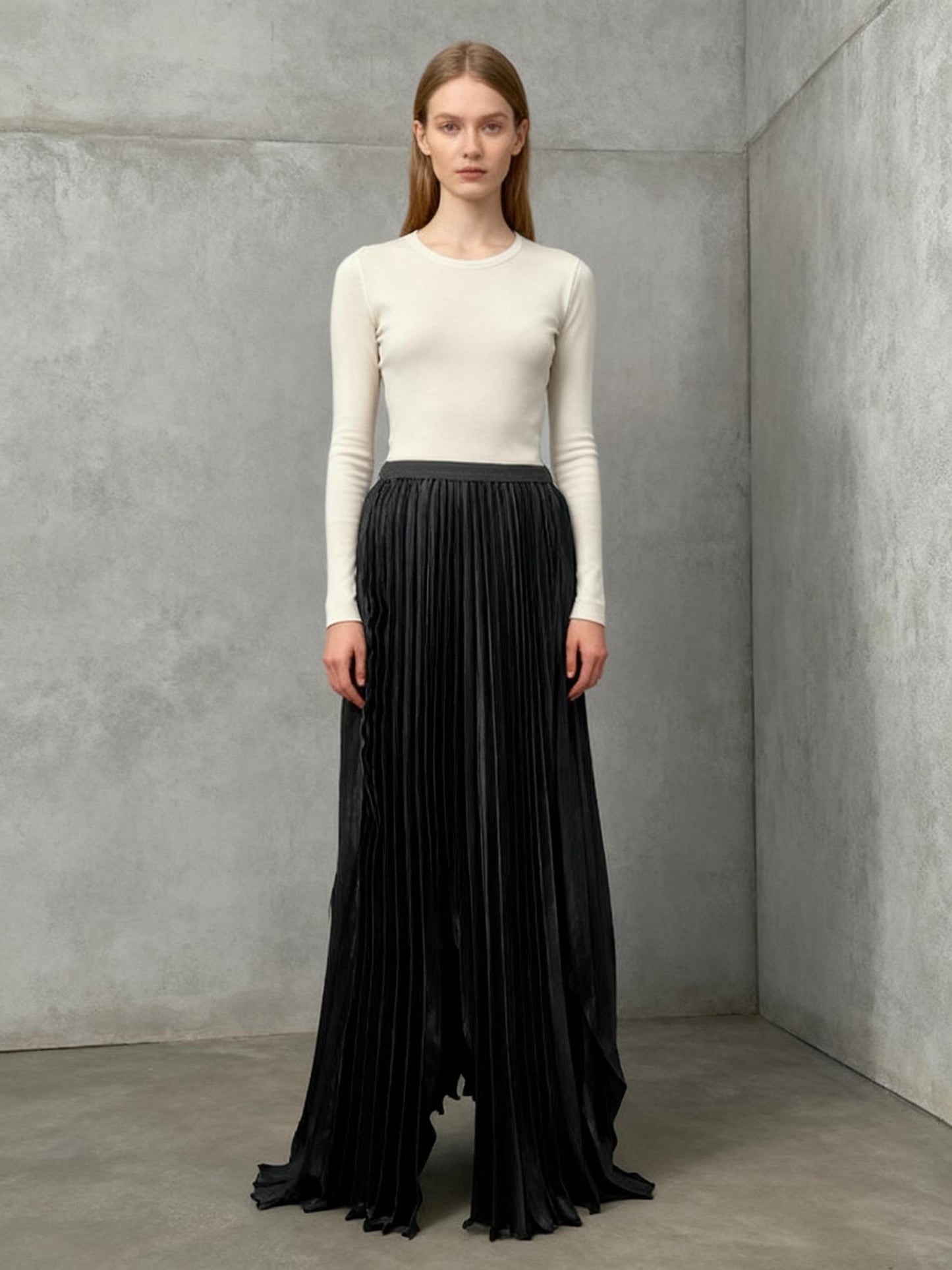 SHEIN Black Pleated Skirt Size L