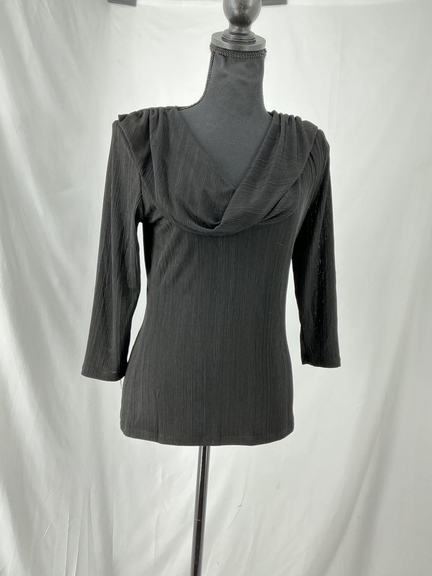Black Ribbed Texture Cowl Neck Pullover Size M