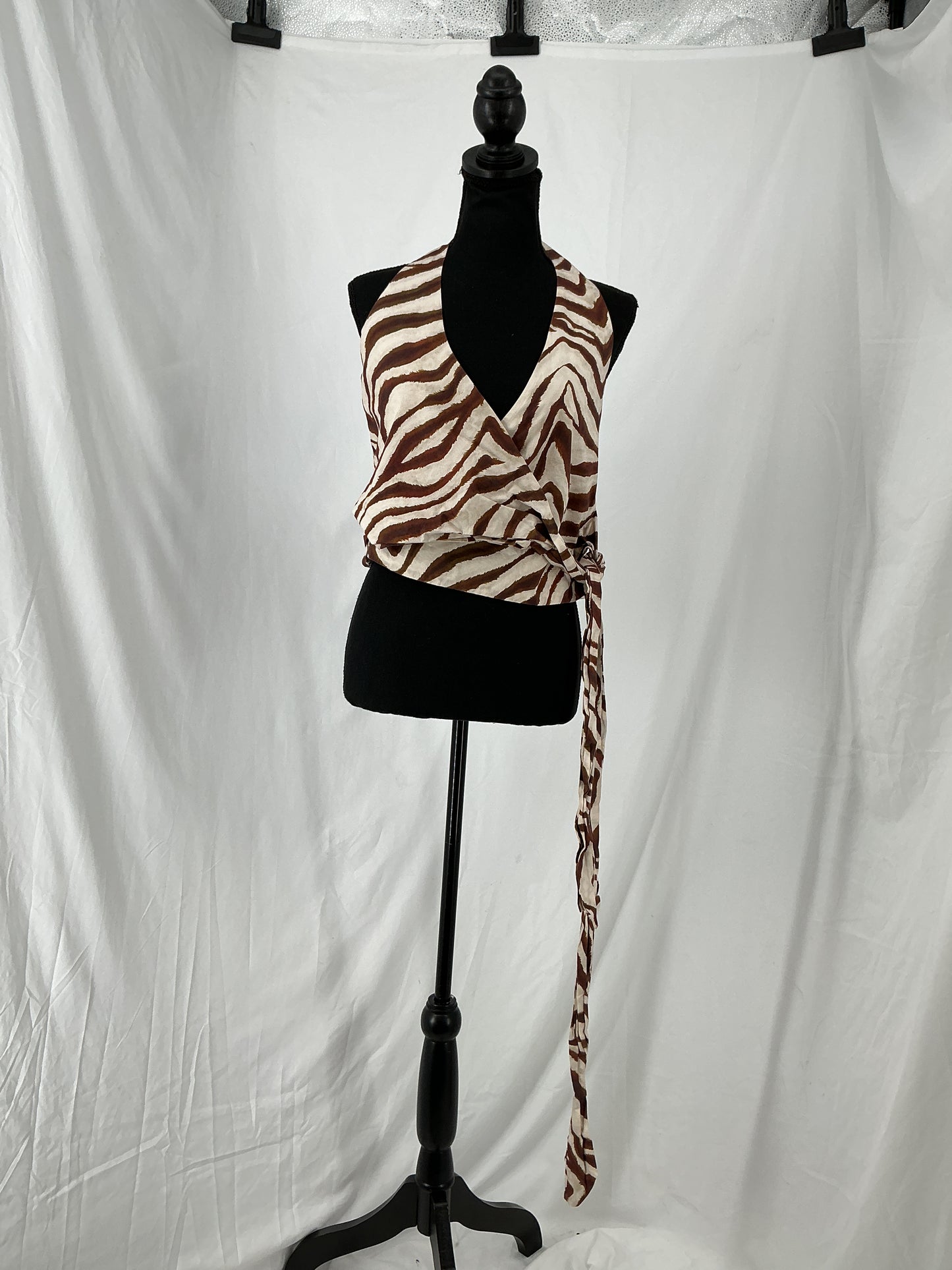ZARA White Red Stripes Vest Size S