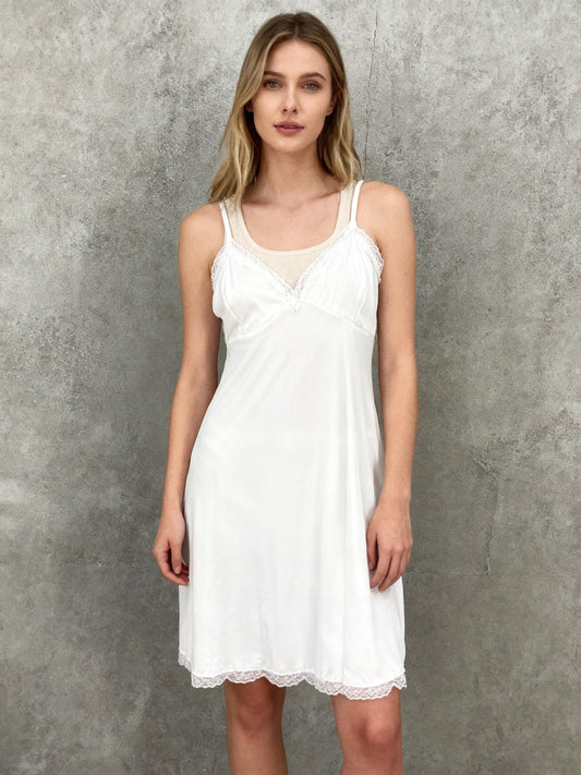 AVIDLOVE White Classic Full Slip Underdress with Delicate Lace Trim Size M