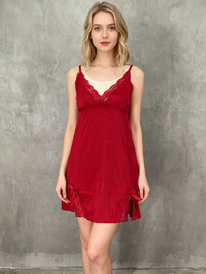 Cherry Red Satin V-Neck Chemise with Delicate Lace Detail Size M
