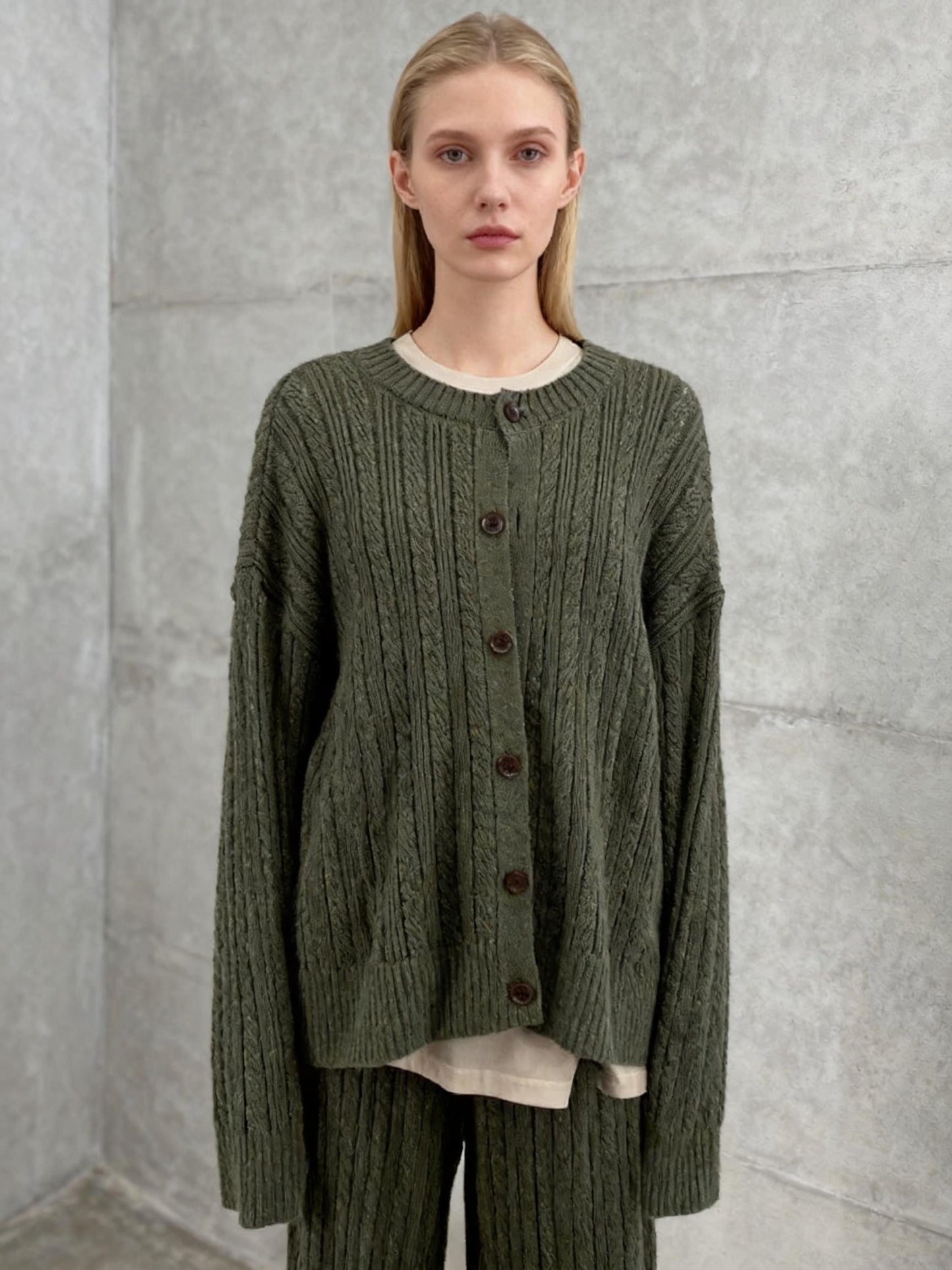 ZARA Olive Green Chunky Knit Cardigan Size L