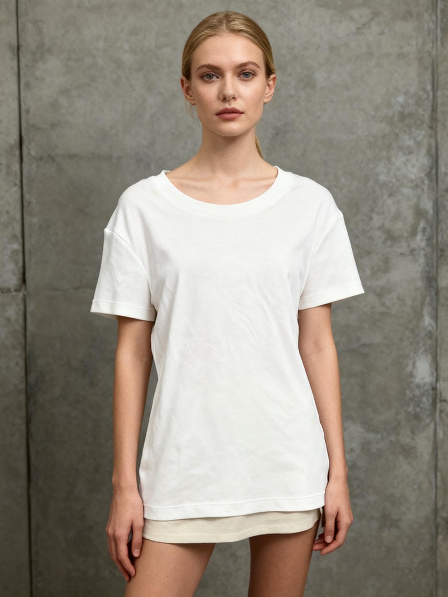 UNIQLO White T-Shirt Size S