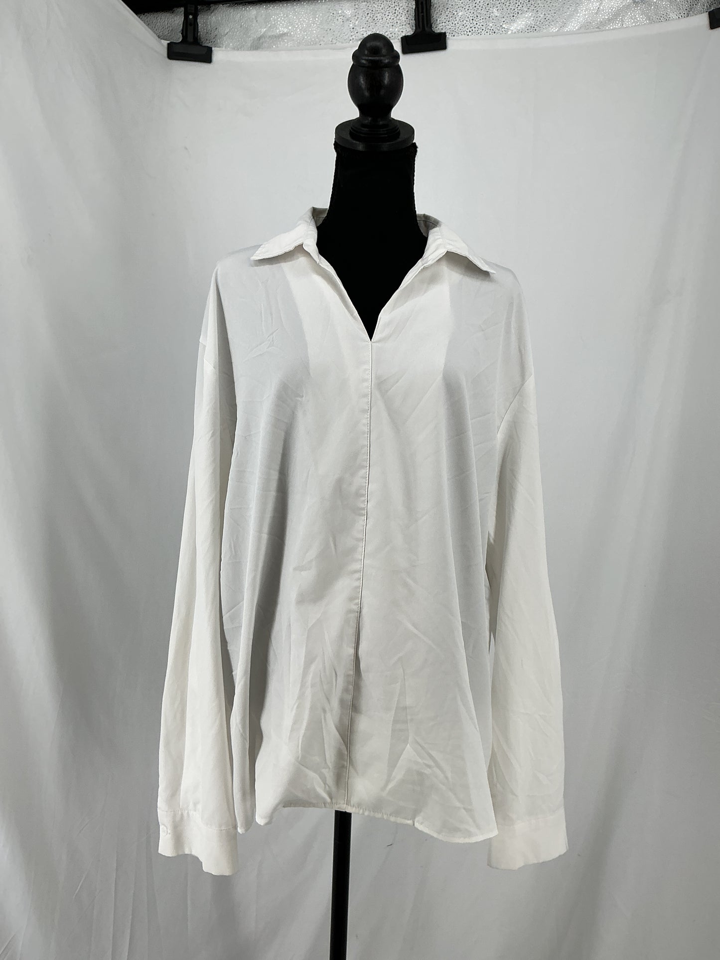 MANFINITY White Suit Shirt Size M