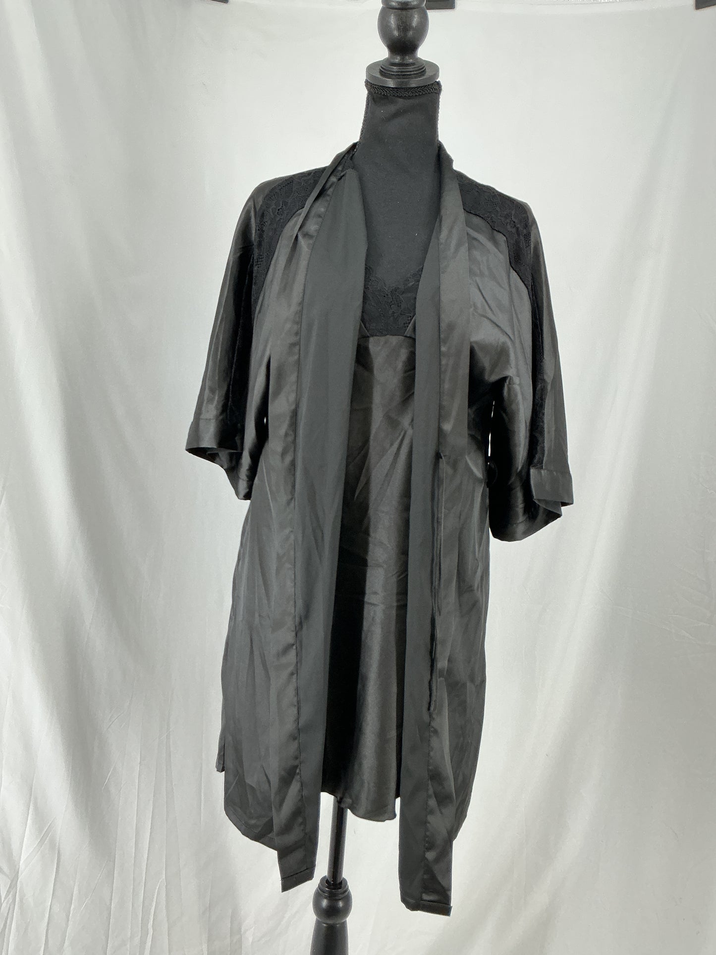 Women's Black Satin Short Robe Kimono Lace Sleeve Tie Front Lingerie Cover Up Size S
