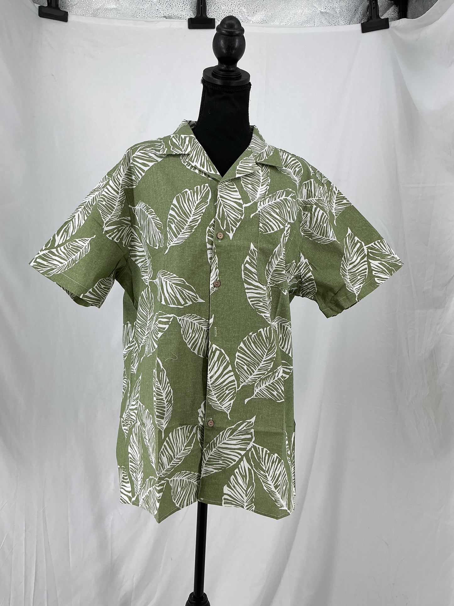 Botanical Print Resort Shirt with Cuban Collar Size L