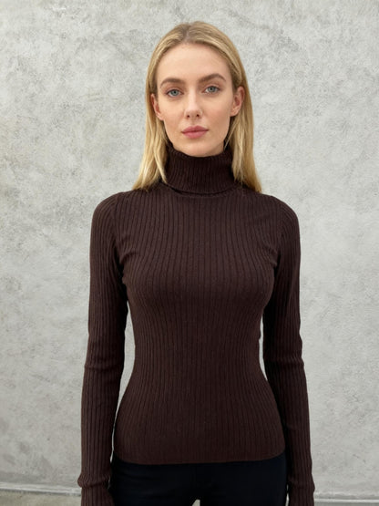 Dark Brown Fine Rib Knit Turtleneck Size S